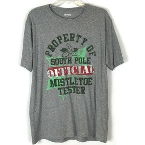 Christmas Unisex Shirt Size Large “Mistletoe Teste